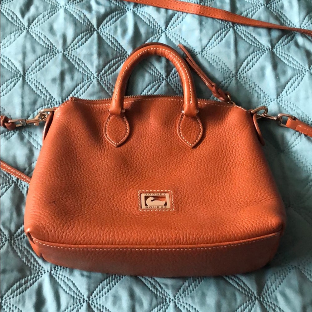Dooney and Bourke mini crossbody in tan- Like new
